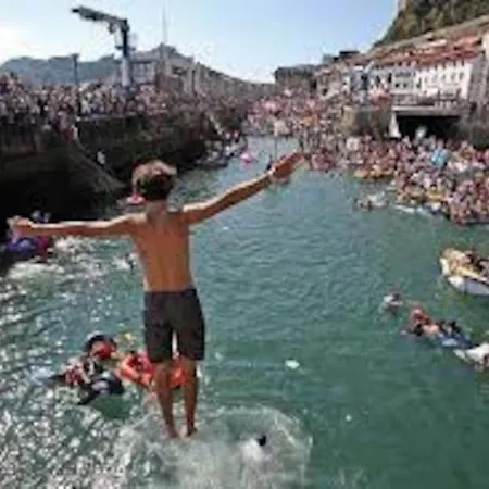 4 Playa Surf Cine- Parking Y Terraza