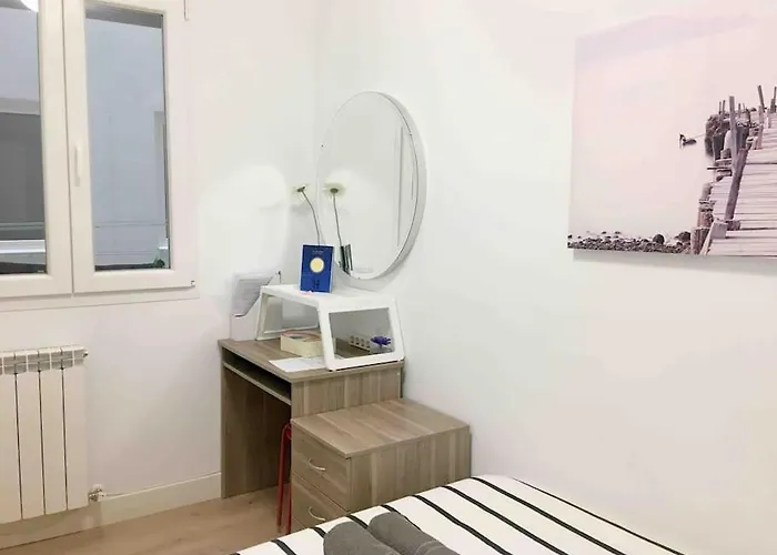 4 Playa Surf Cine- Parking Y Terraza * 圣塞瓦斯蒂安