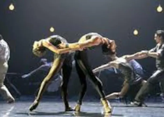 4 Playa Surf Cine- Parking Y Terraza 圣塞瓦斯蒂安