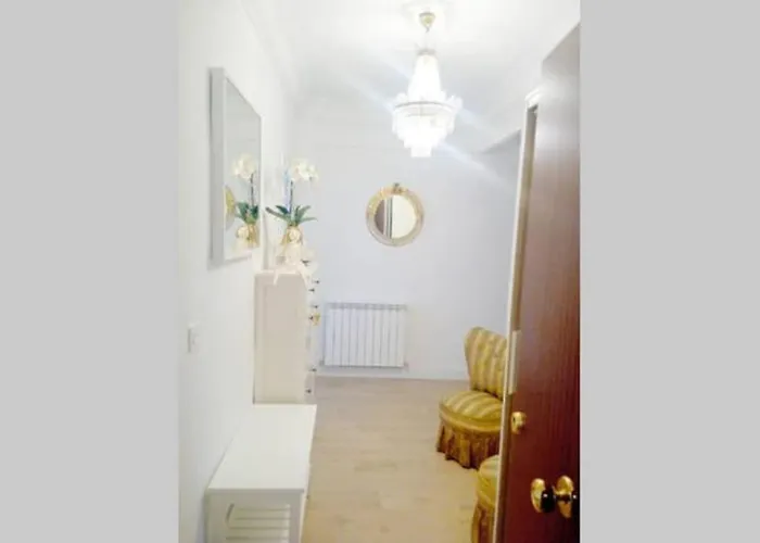 4 Playa Surf Cine- Parking Y Terraza * סן סבסטיאן